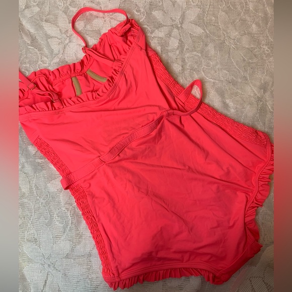 WET SWIM ONE PIECE NEON PINK SIZE M😍 - Picture 2 of 6